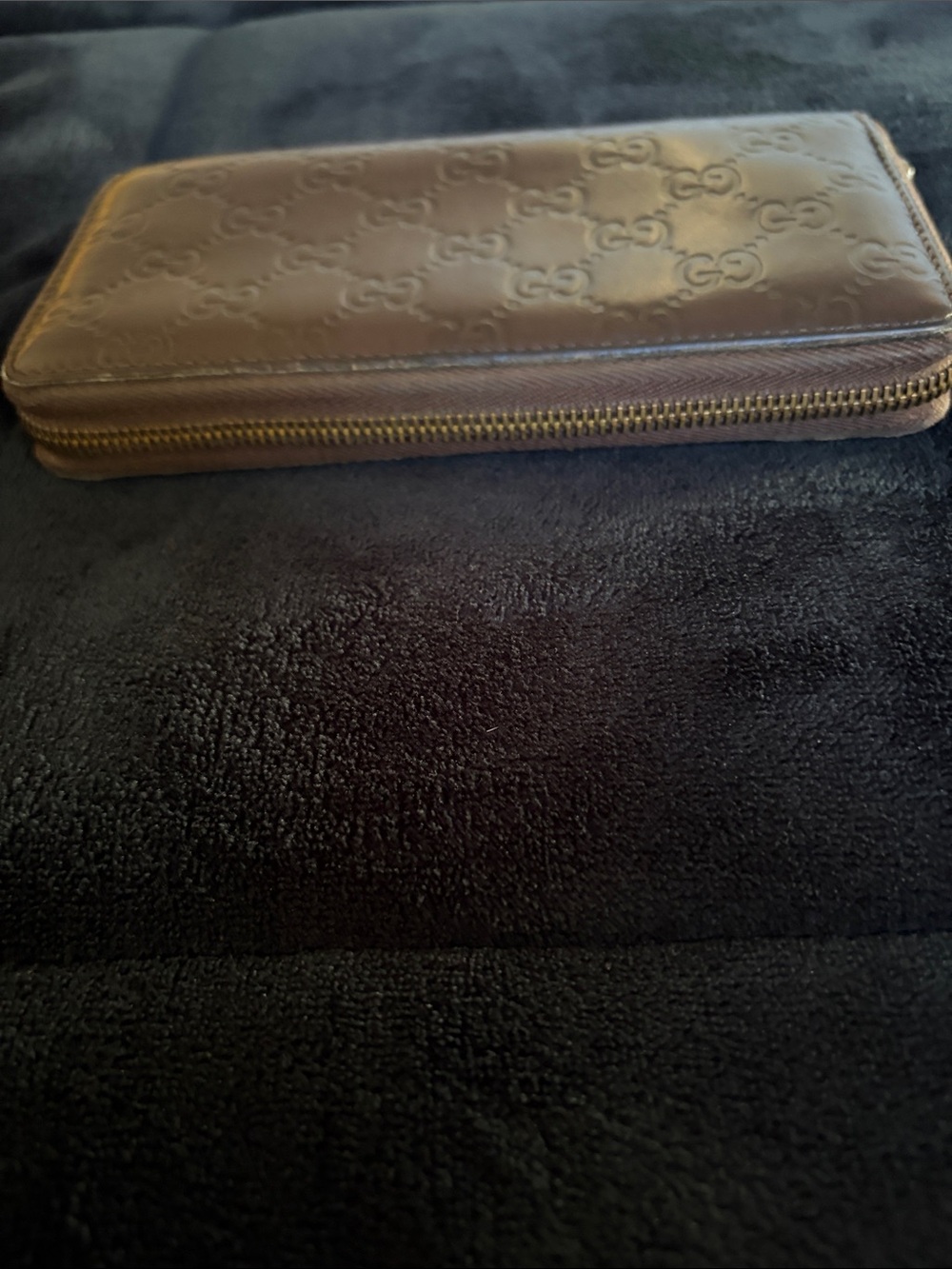Gucci Brown Embossed GG Zip Around Wallet - Picture 7 of 10
